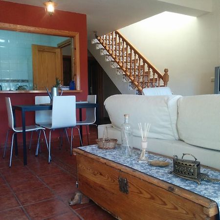 Casa Rural Almanzor ナバレドンダ・デ・グレドス エクステリア 写真
